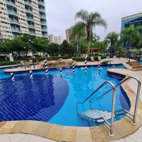 Barra Premium - Flat 03 Piscina, Academia, Praia, até 4 hóspedes